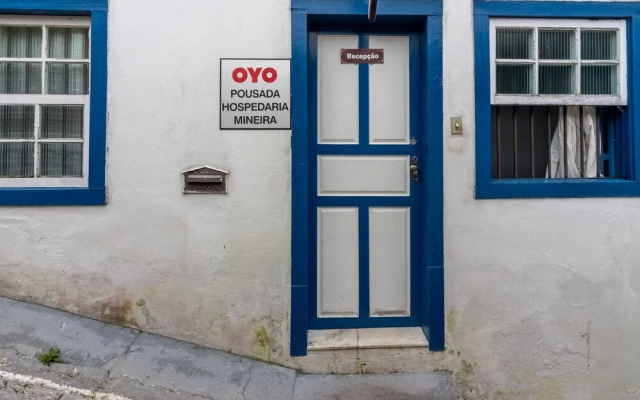 OYO Hospedaria Mineira
