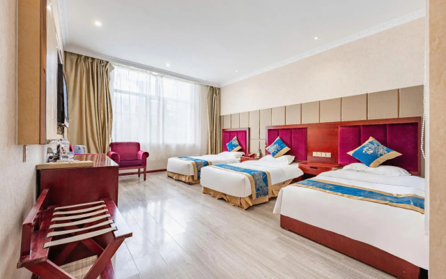 Qilian Hotel