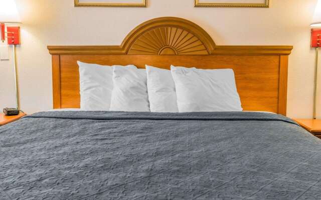 Quality Inn Kalamazoo near Wings Stadium