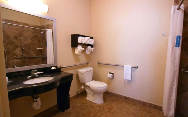 Hampton Inn & Suites Jacksonville - Beach Blvd/Mayo Clinic