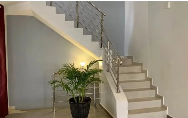 Tenny's Place Apartments