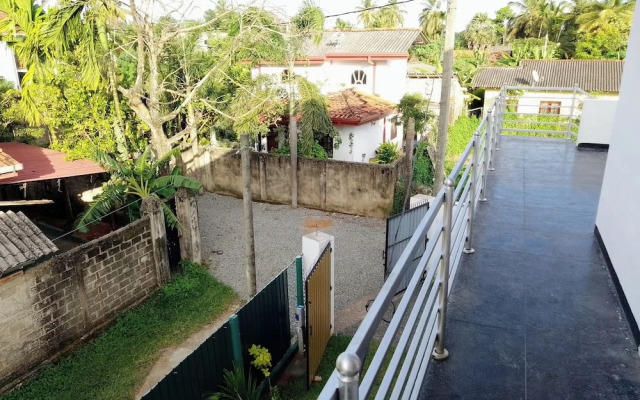 Tropical Suites