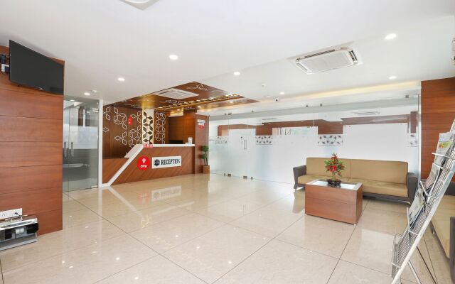 OYO 9687 Hotel Avista