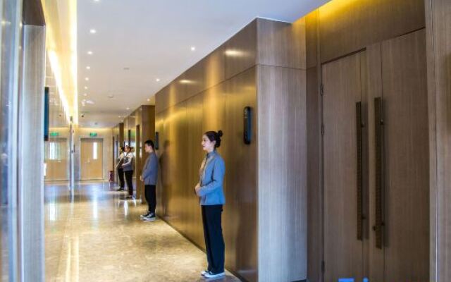 Yuanguang Hotel
