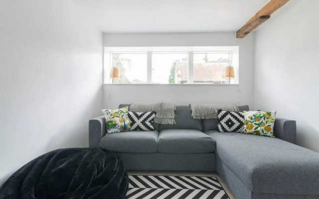 Simple Coastal Luxury Near Southwold Sleeps 10