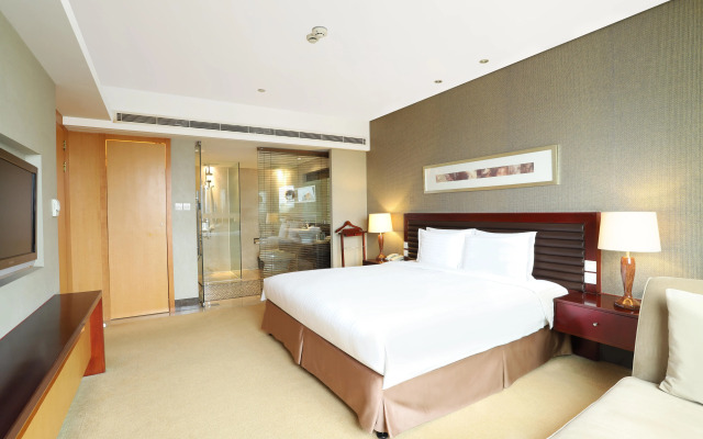 Holiday Inn Shanghai Pudong Nanpu by IHG