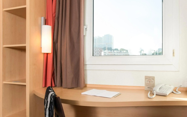 Ibis Paris Issy-Les-Moulineaux Val De Seine