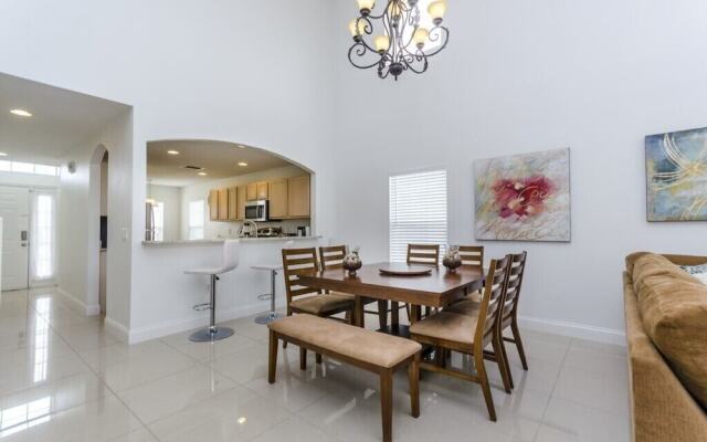 5 Bedroom 3.5 Bathroom Pool Villas