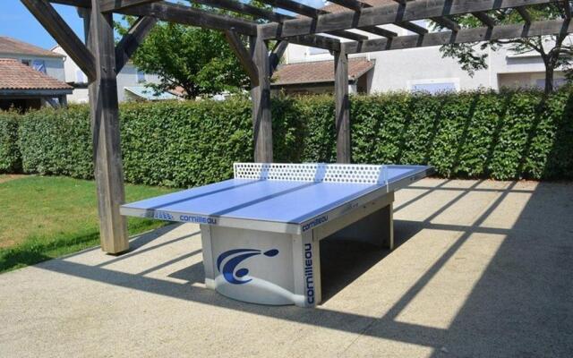 Appartement Vallon-Pont-d'Arc, 3 pièces, 6 personnes - FR-1-382-54