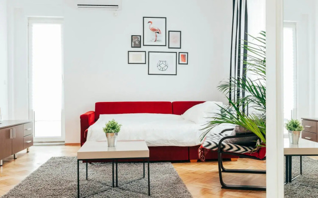 Chocolate Intercontinental Apartment