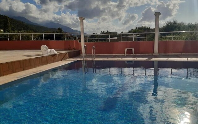 Selina Hotel