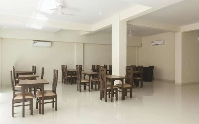 Fabhotel Tavishk Golf Course Road