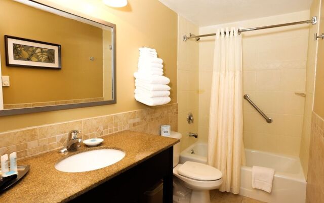Golden Apple Inn