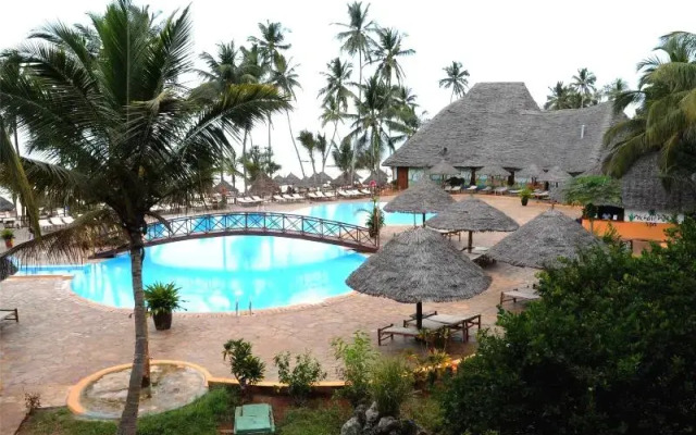 Voi Kiwengwa Resort