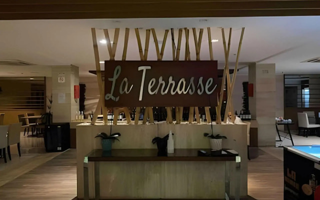 Hotel Brisas do Lago