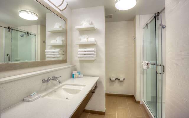 Hampton Inn & Suites Dallas/Plano-East
