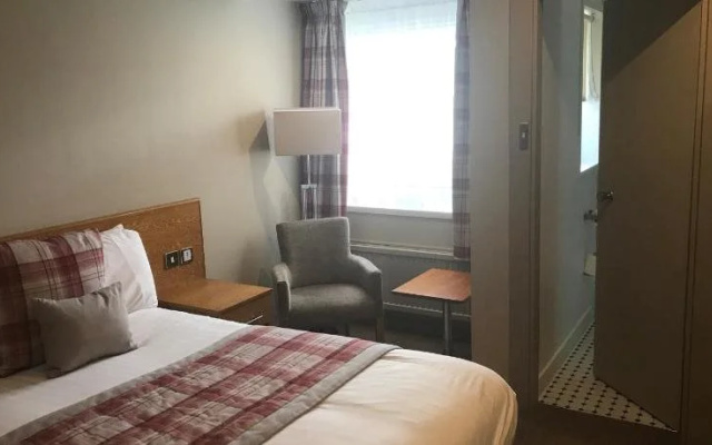 King Malcolm Hotel