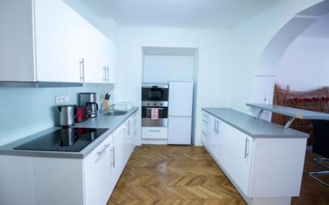 Apartments Old Town Square 27