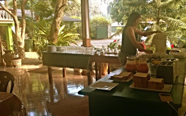 Sigiri Holiday Inn