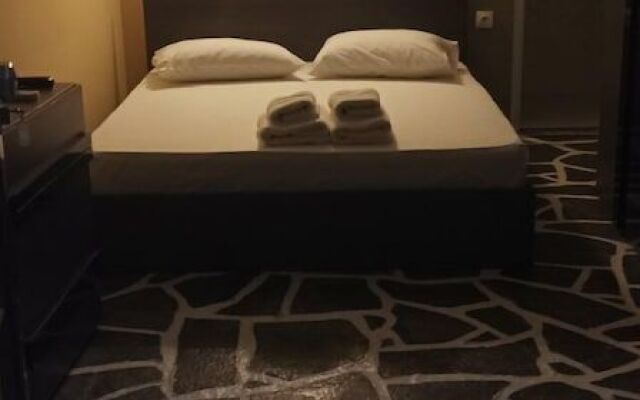 Medusa Rooms
