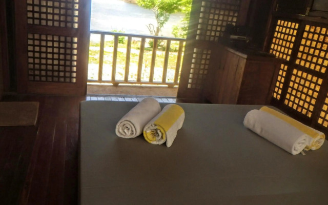 Palawan SandCastles Beach Resort
