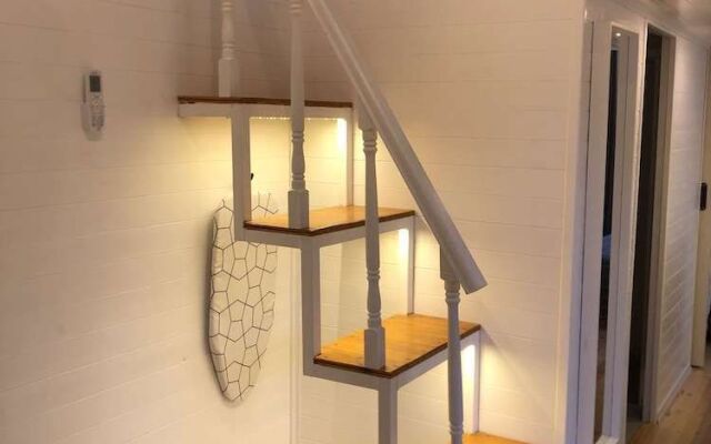 Lemon Tiny House