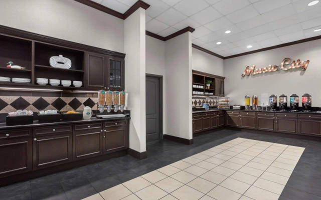 Homewood Suites by Hilton Nashville-Downtown