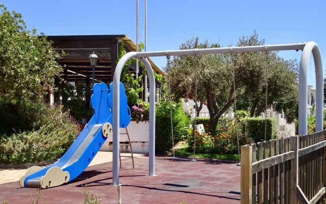 Las Farolas Poolfront in Mijas Costa
