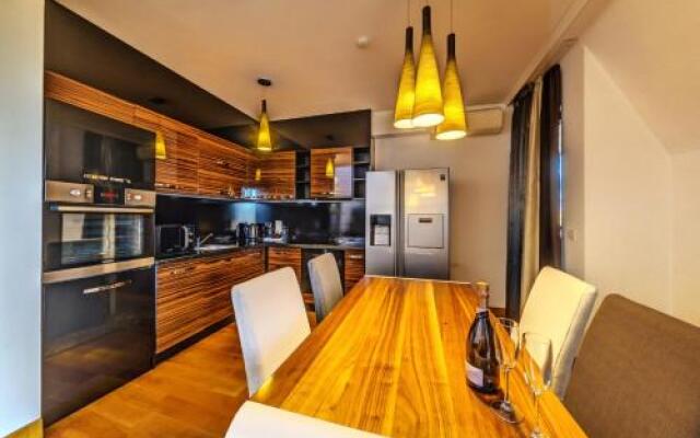 Capital City Center Apart Residence