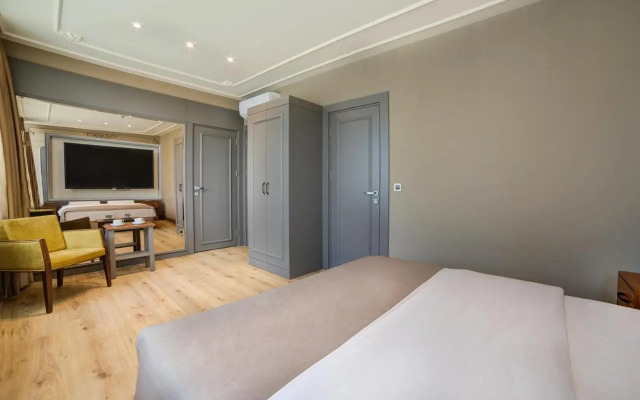 Taksim Premium Hotel