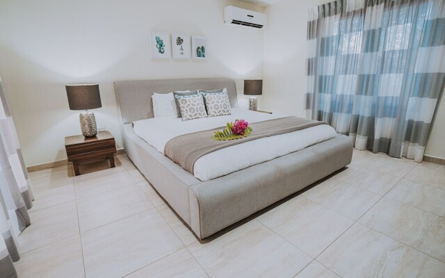 Secluded Villa With Pool3min to Beachfree Utilities