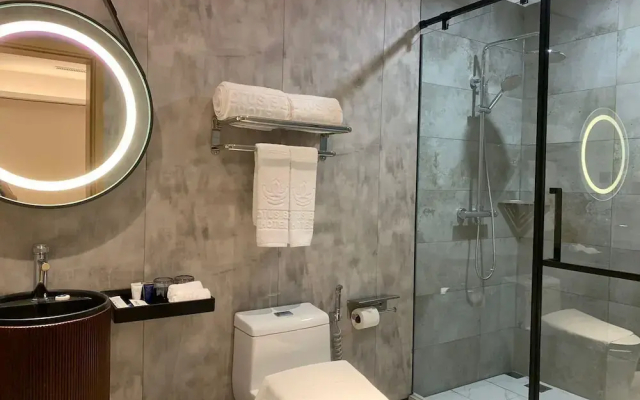 Lotus Blu Hotel Naga