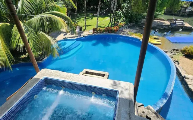 Casa Caribe Hotel