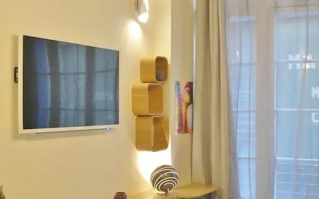 Cozy And Luxury Studio