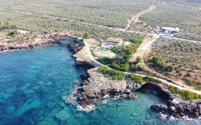 Stoupa Properties Rooms