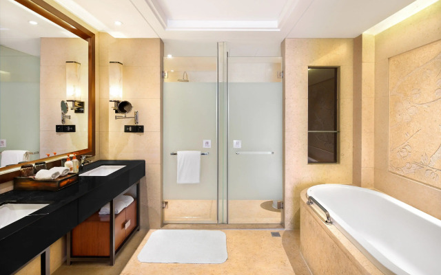 Crowne Plaza Chengdu West by IHG