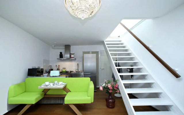 Luxury Apartments Delft VII Royal Delft Blue