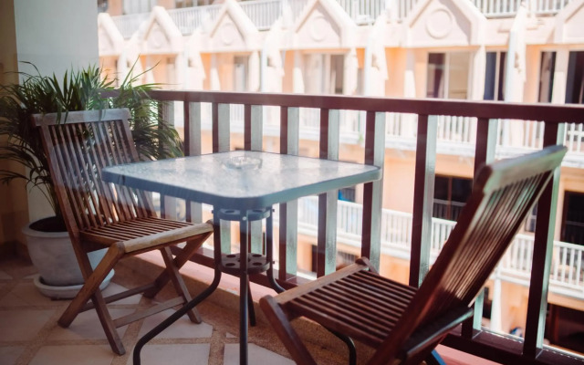 Patong Beach Side Hotel