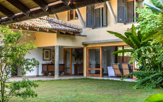 Villa Saffron Hikkaduwa