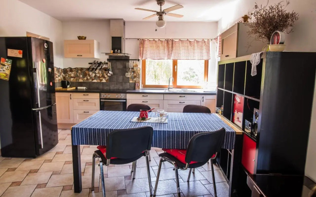 Family House Apartma