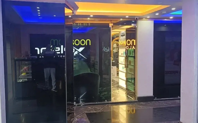 Xcelsior Hotel And Spa By Roh