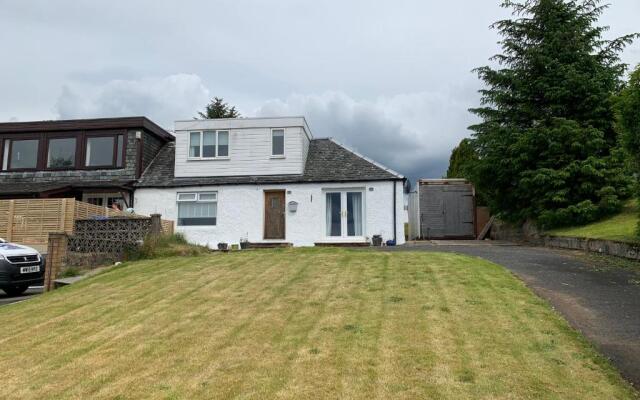 2 brackenhurst cottage Loch Lomond + trossachs national park