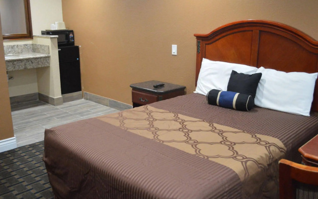 Motel 6 Tustin, CA – Orange County