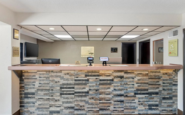 Econo Lodge Augusta, Downtown