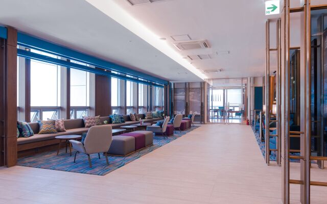 Felix by STX Hotel & Suite