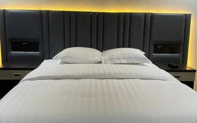 Qimam Park Hotel 4