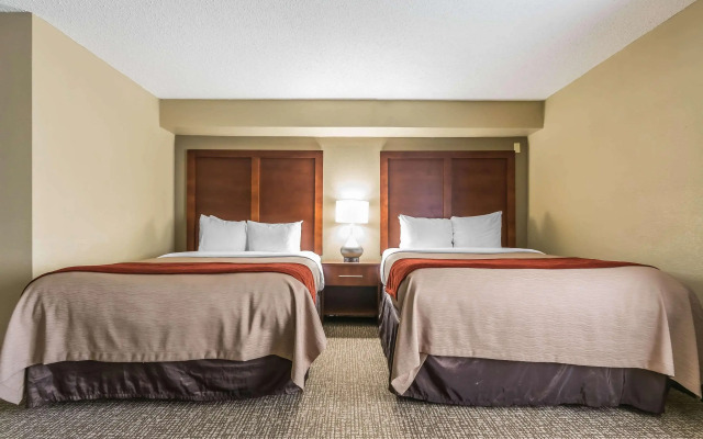Comfort Inn & Suites