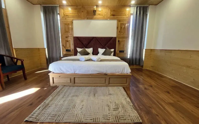 Hotel Mountain Blue Manali