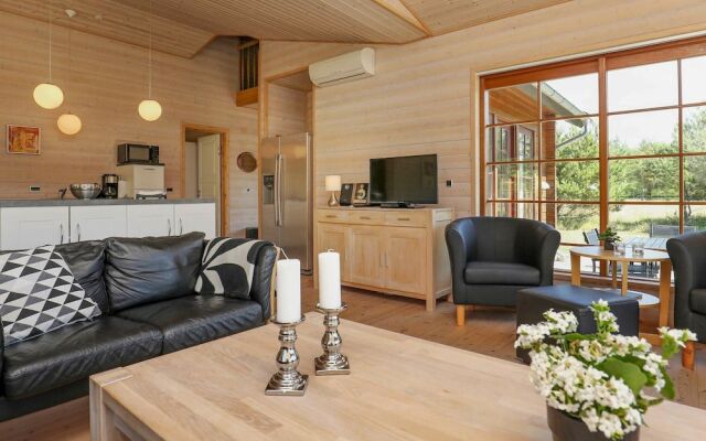 Spacious Holiday Home in Albeak With a Terrace
