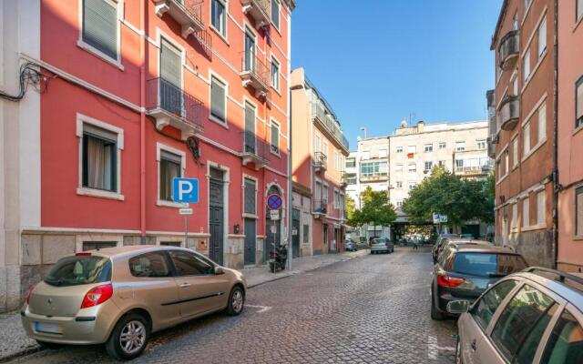Premium Family Apartment W/ Lift, Ac & Barbecue